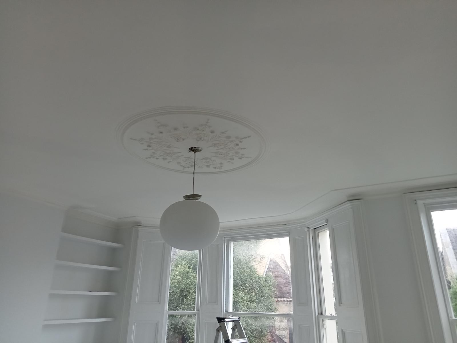 spray painting East Sheen, SW14